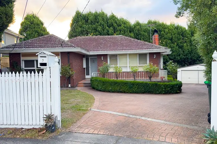 5 Barton Court, Vermont VIC 3133