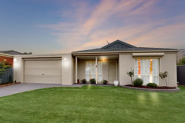 2 Arnica Close, Hampton Park VIC 3976