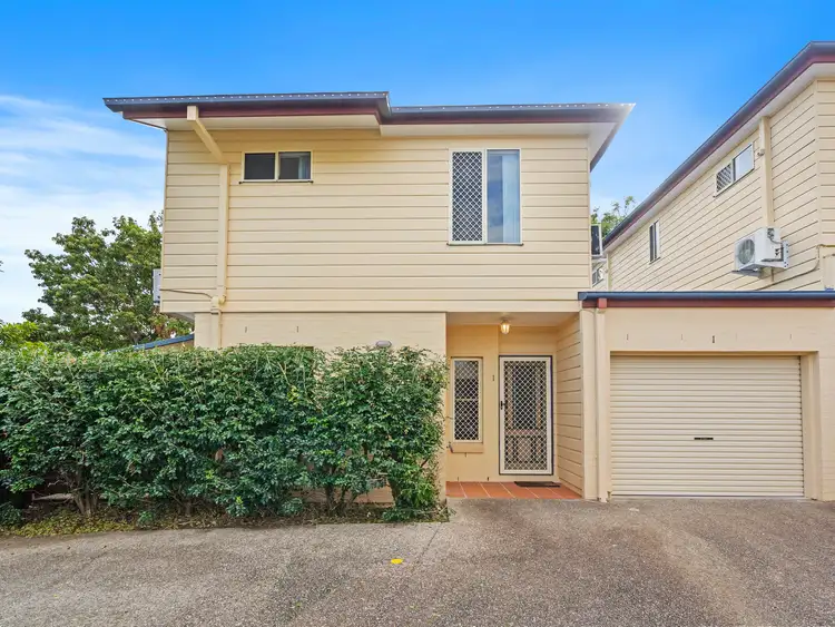 Sixth view of Homely townhouse listing, 1/18 LOCKHART STREET, Woolloongabba QLD 4102