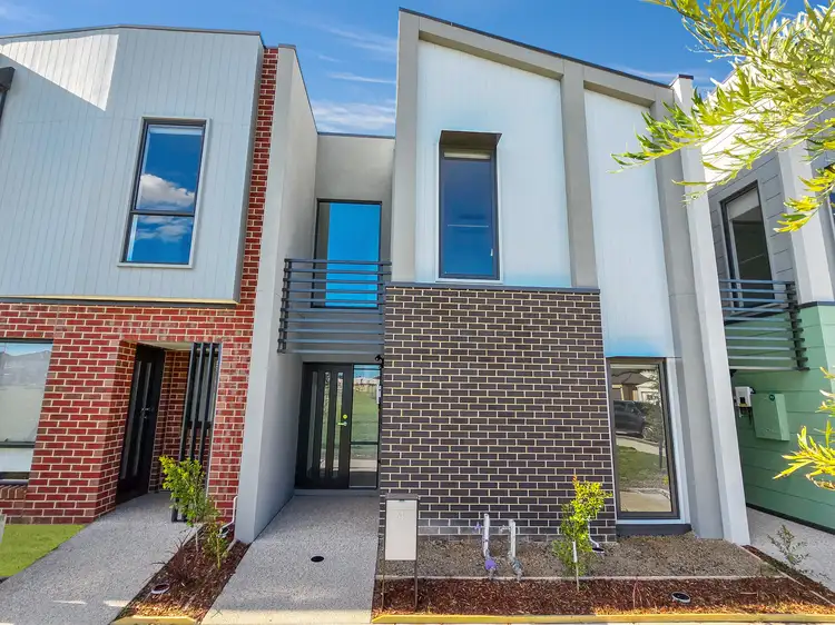 4 Wayfarer Walk, Mount Duneed VIC 3217