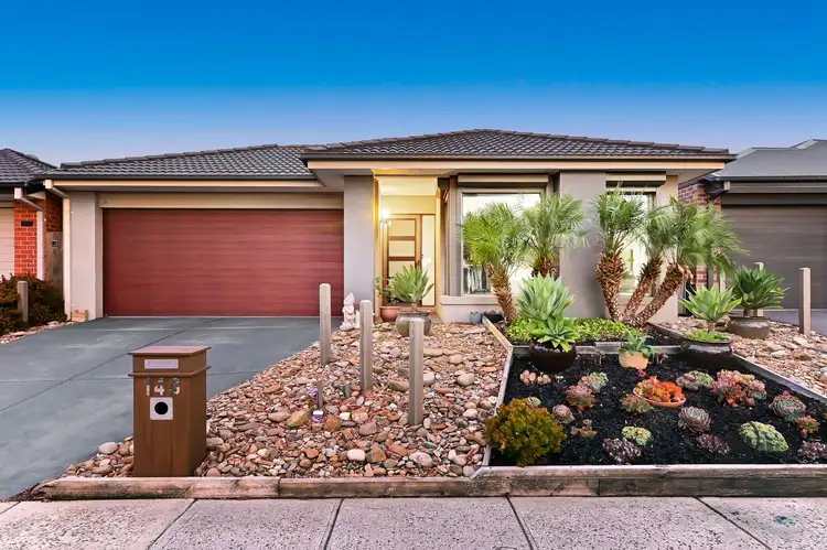 143 Selandra Boulevard, Clyde North VIC 3978