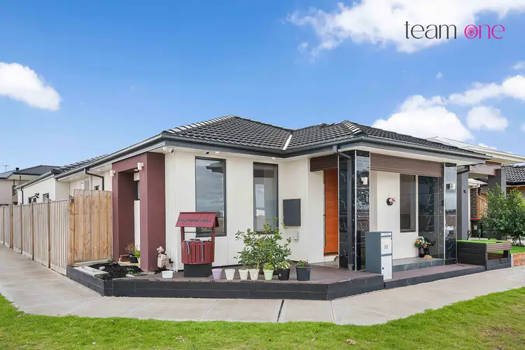 Second view of Homely house listing, 32 Pisces Crescent, Truganina VIC 3029