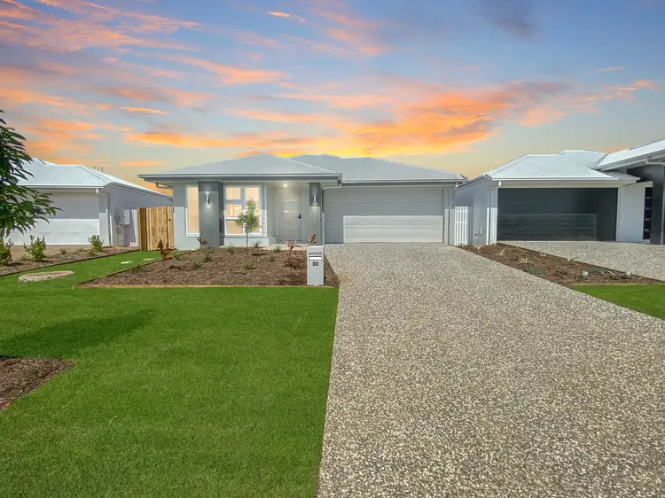 30 Coolamon Street, Mount Low QLD 4818