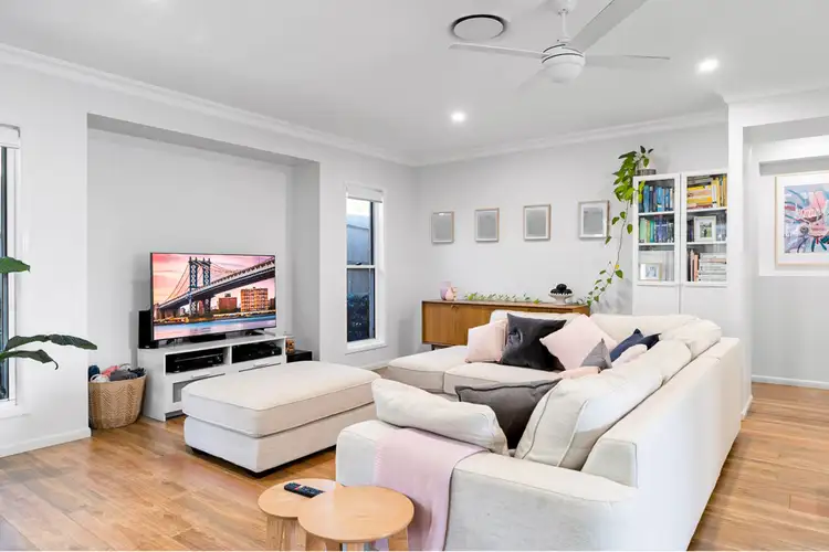 Fourth view of Homely unit listing, Unit 2/59 Jellicoe Street, Mount Lofty QLD 4350