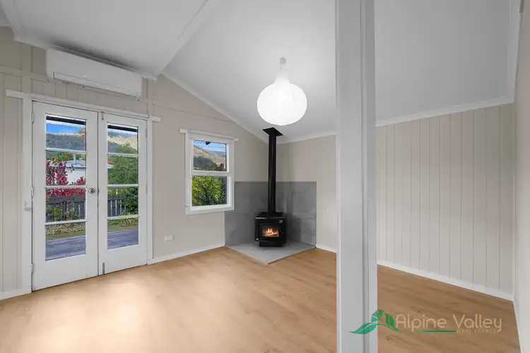 Fifth view of Homely house listing, 9 Freeburgh Avenue, Mount Beauty VIC 3699