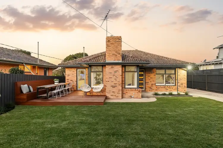 13 Murray Street, Highton VIC 3216