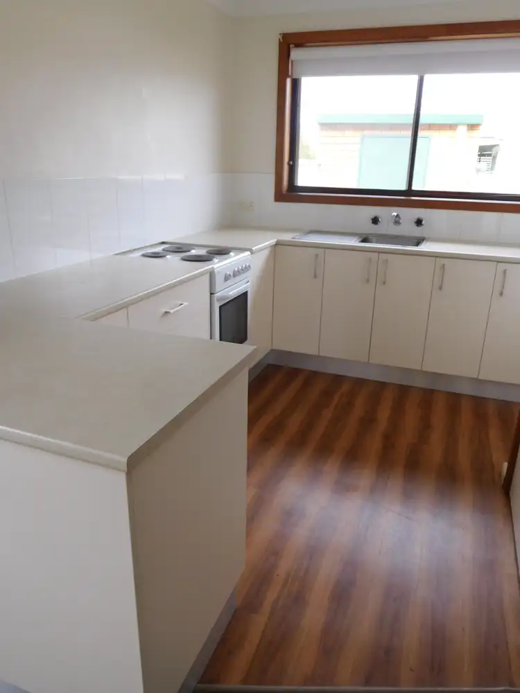 Third view of Homely unit listing, 1/475 Griffith Road, Lavington NSW 2641
