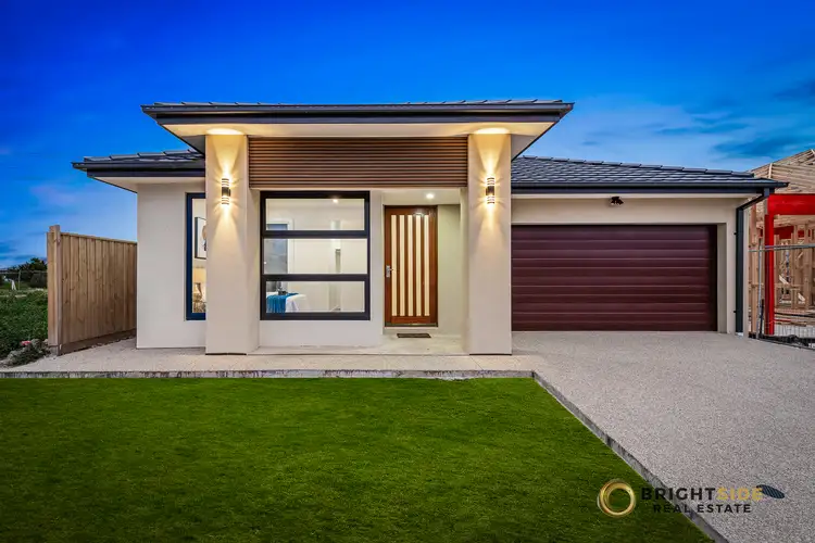 163 Villa Doria Drive, Clyde North VIC 3978