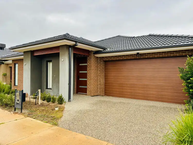 Second view of Homely house listing, 5 Mustang Circuit, Bonnie Brook VIC 3335