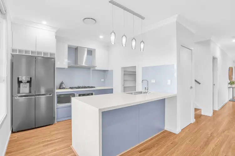60 Thoroughbred Way, Box Hill NSW 2765