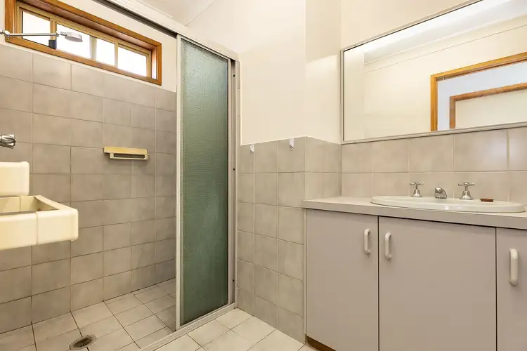 Fourth view of Homely unit listing, 1/381 Union Road, Lavington NSW 2641