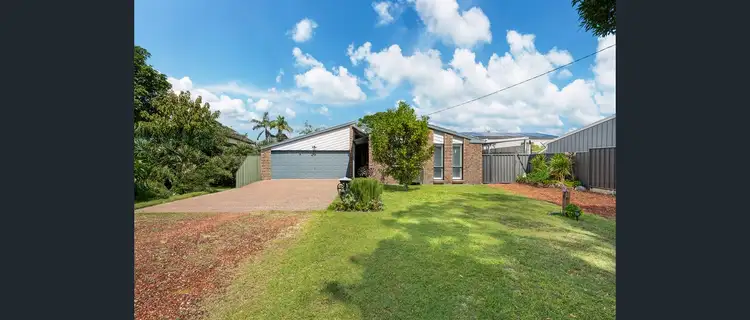 4 Lloyd George Grove, Tanilba Bay NSW 2319