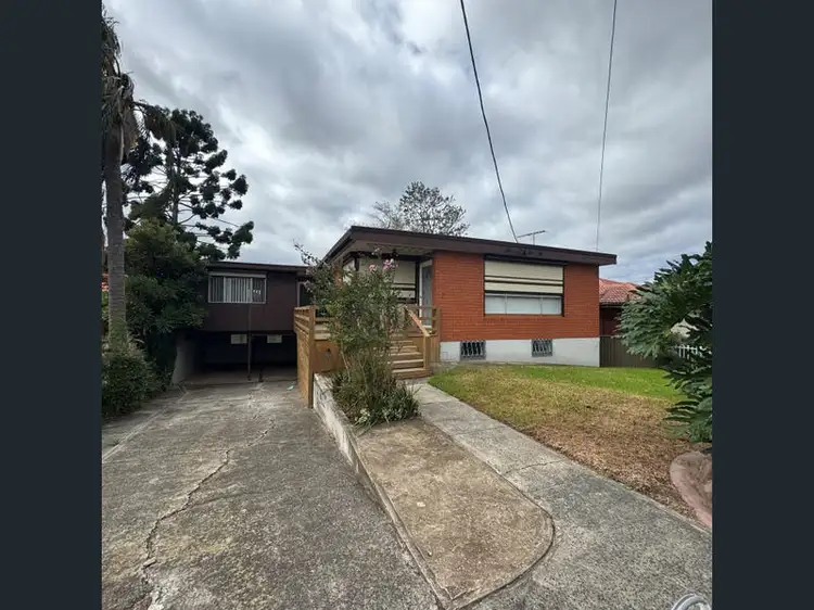 7a Julianne Place, Canley Heights NSW 2166