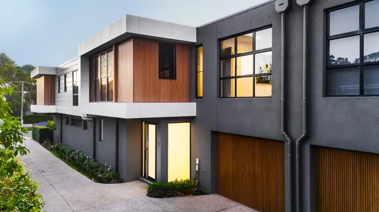 Main view of Homely townhouse listing, 2/34 Belmont Avenue North, Glen Iris VIC 3146