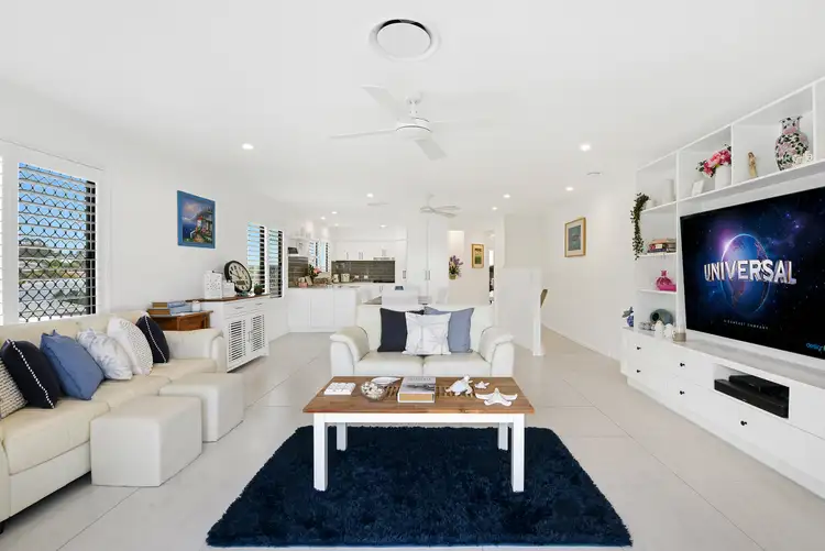 Second view of Homely semi-detached listing, 2/5 Abalone Avenue, Paradise Point QLD 4216