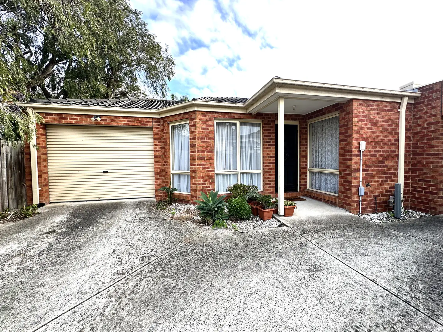 Main view of Homely unit listing, 37A Hotham Street, Cranbourne VIC 3977