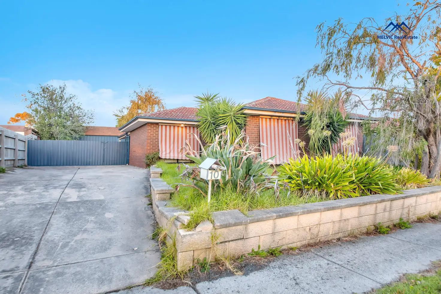 Main view of Homely house listing, 10 Glenbourne Road, Cranbourne VIC 3977
