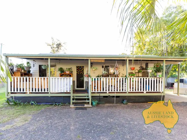 Second view of Homely house listing, 17 FLINDERS STREET, Mundubbera QLD 4626