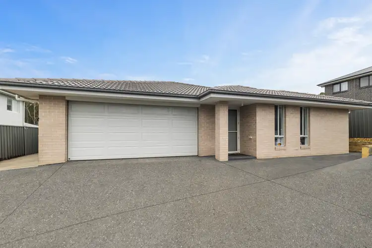 5 Dray Close, Wadalba NSW 2259