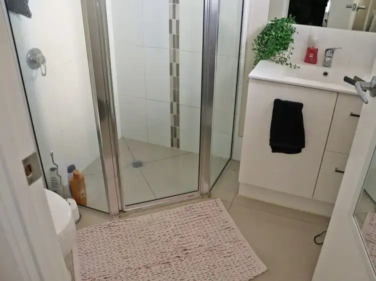 Fifth view of Homely unit listing, Unit 2/29 Mia Street, Wyreema QLD 4352