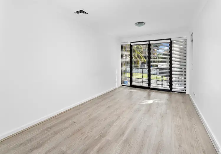 Fourth view of Homely townhouse listing, 3a/10 Blackett Street, North Wollongong NSW 2500