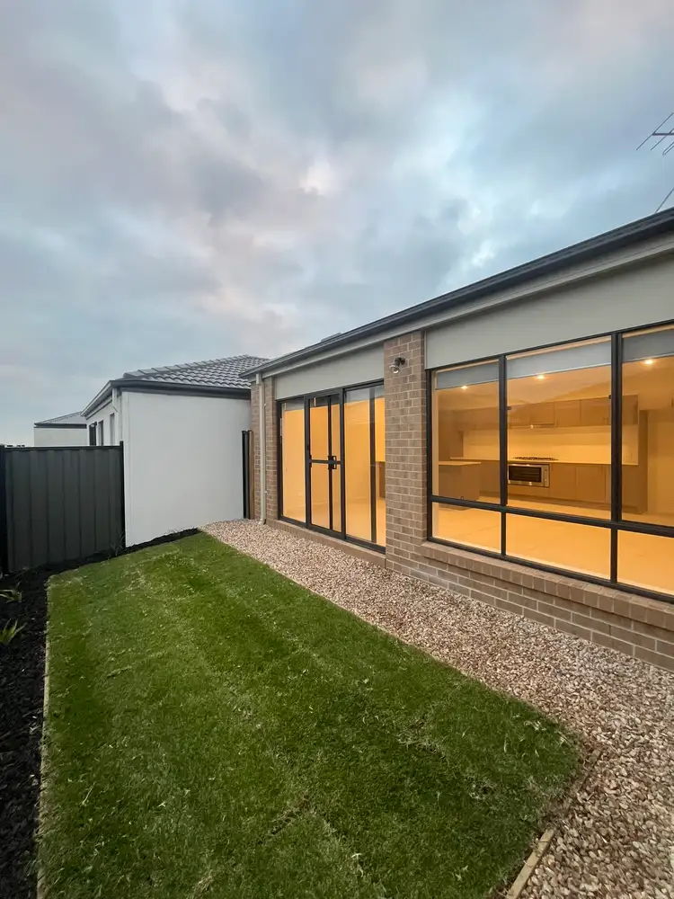 Second view of Homely house listing, 16 Tungsten Drive, Kalkallo VIC 3064