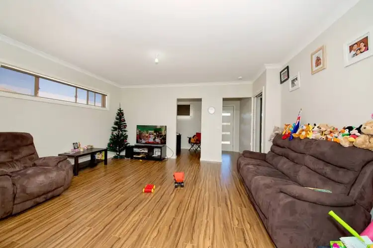 Fourth view of Homely townhouse listing, 4/8-10 Kingsley Court, Yarrawonga VIC 3730