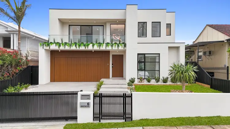 6 Benelong Avenue, Smithfield NSW 2164