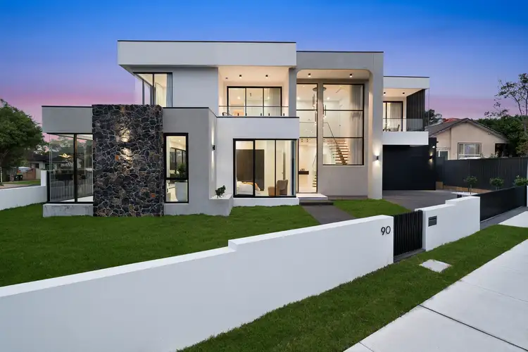 90 Granville Street, Fairfield NSW 2165