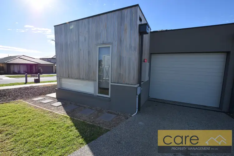 74 Bona Vista Rise, Clyde VIC 3978