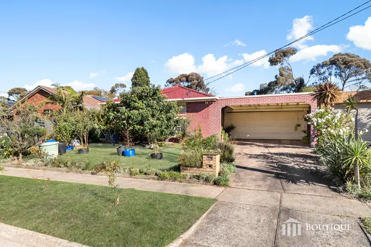 22 Bellbrook Drive, Dandenong North VIC 3175