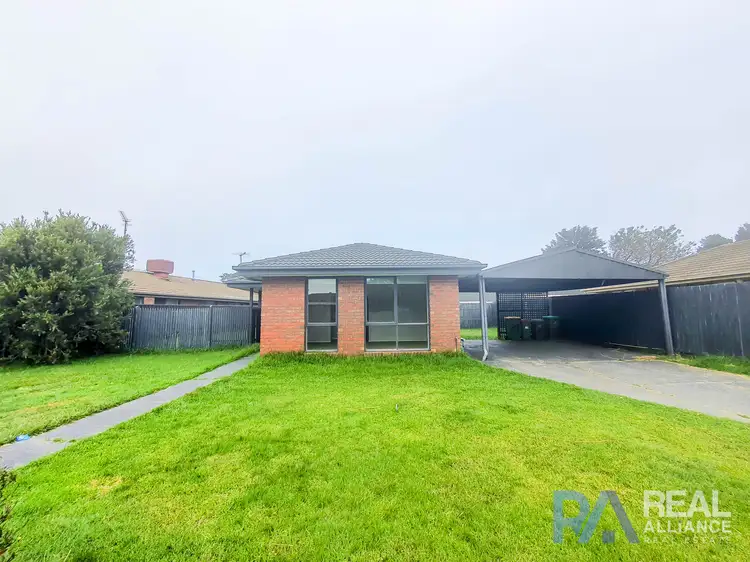 39 Barrington Drive, Pakenham VIC 3810