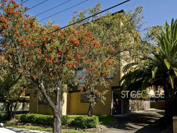 2/27 Apsley Street, Penshurst NSW 2222