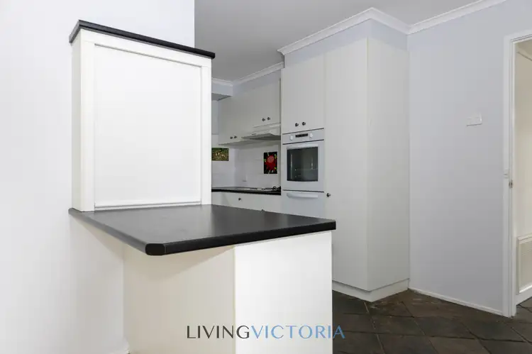Third view of Homely house listing, 5 Oxford Close, Sunbury VIC 3429