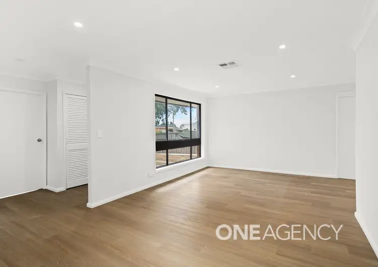 Third view of Homely house listing, 7 Oaks Avenue, Kanahooka NSW 2530