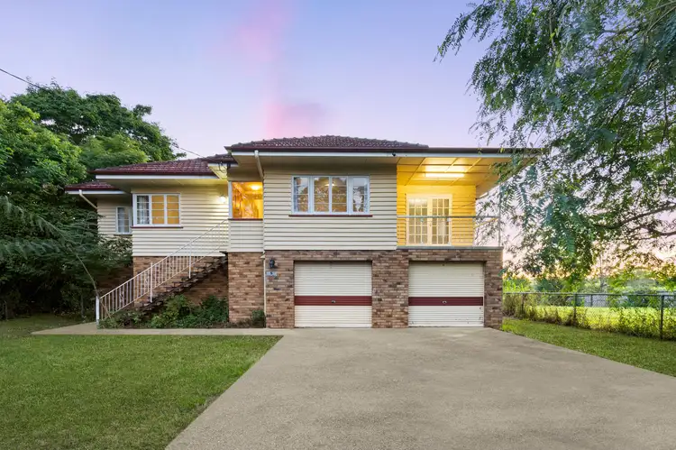 5 Sunbury Street, Buccan QLD 4207