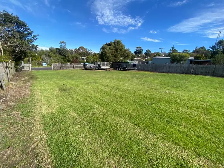 11 Hodson Street, Mallacoota VIC 3892