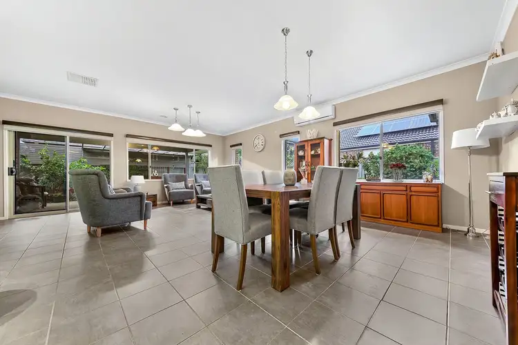 Fifth view of Homely house listing, 7 Ibis Close, Pakenham VIC 3810