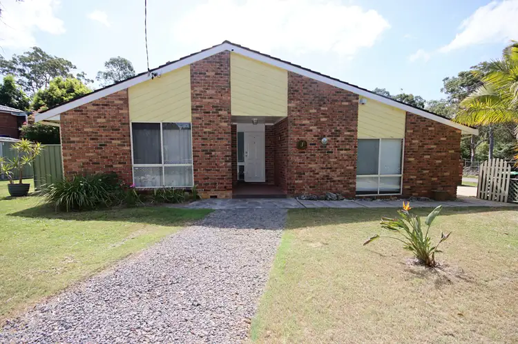 1 The Parkway, Mallabula NSW 2319
