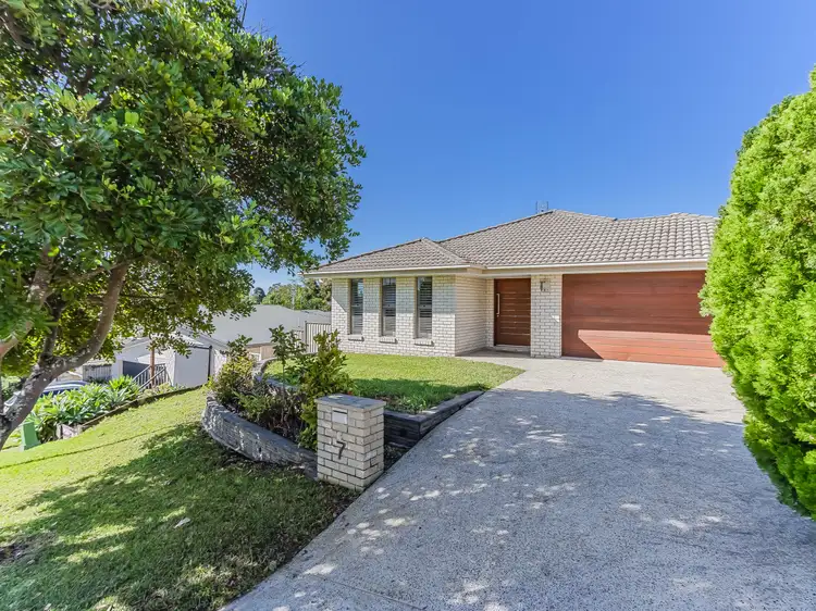 Sixth view of Homely house listing, 7 Jacabina Court, Banora Point NSW 2486