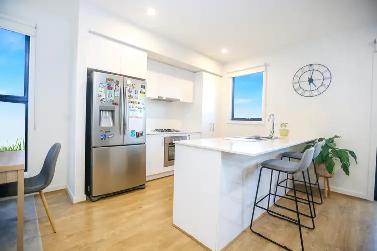 Fifth view of Homely townhouse listing, 156 Willow Glen Boulevard, Cranbourne VIC 3977