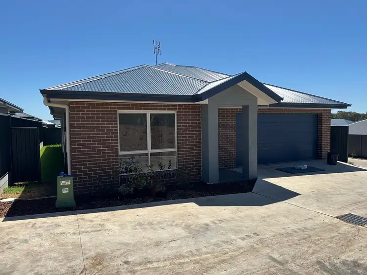 Main view of Homely house listing, 2/24 Tourmaline Drive, Aberglasslyn NSW 2320
