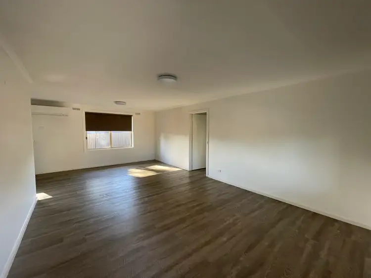 Fifth view of Homely townhouse listing, 2/4 Skipton Court, Wodonga VIC 3690