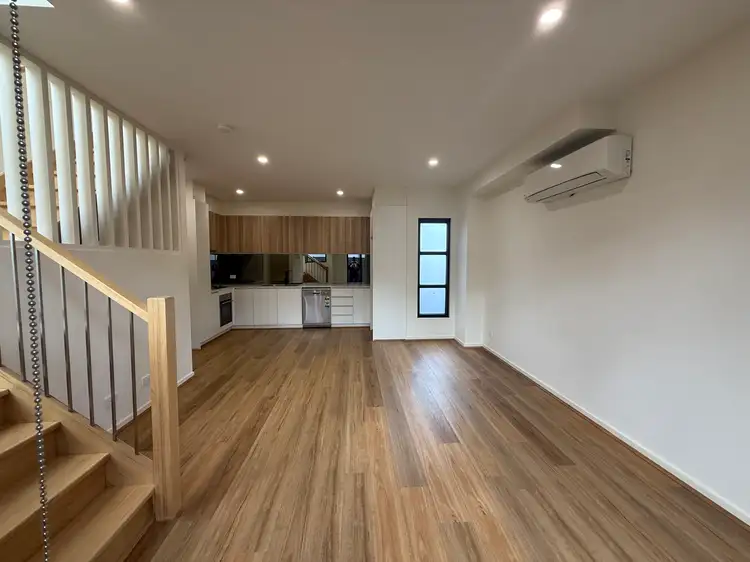 Fifth view of Homely townhouse listing, 2/112 Cumberland Road, Pascoe Vale VIC 3044