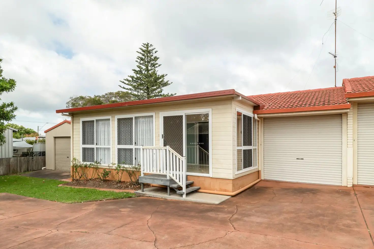 Main view of Homely unit listing, Unit 2/12 Paradise Street, Harristown QLD 4350