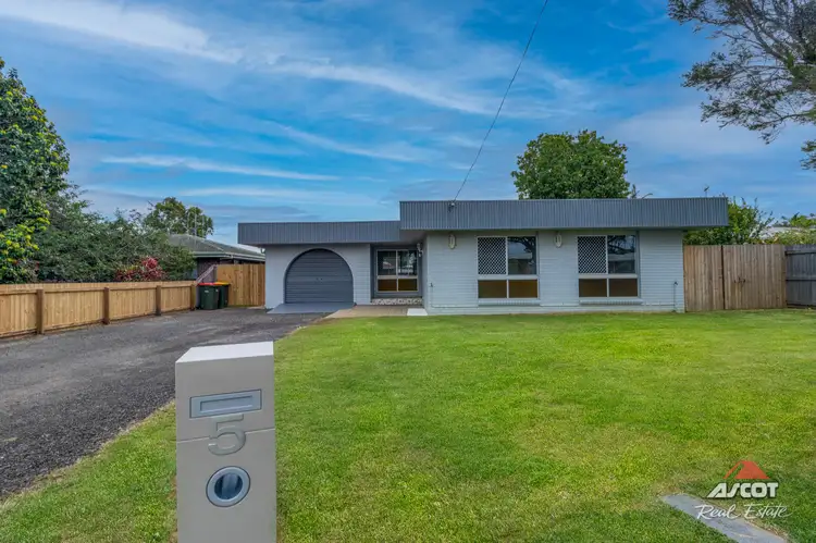 5 Fairymead Road