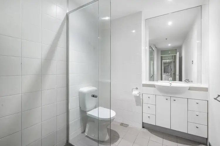 Fourth view of Homely apartment listing, 402/422 Collins Street, Melbourne VIC 3000