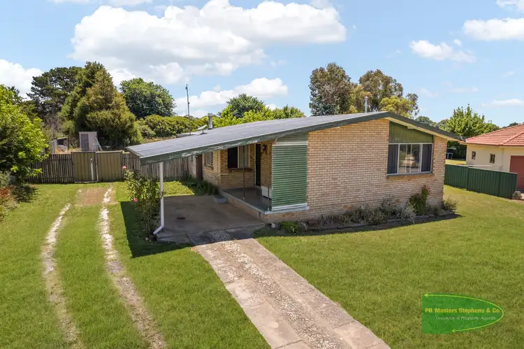 15 Napier Street, Blayney NSW 2799