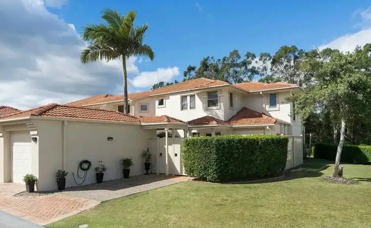 8142 Magnolia Drive West, Hope Island QLD 4212