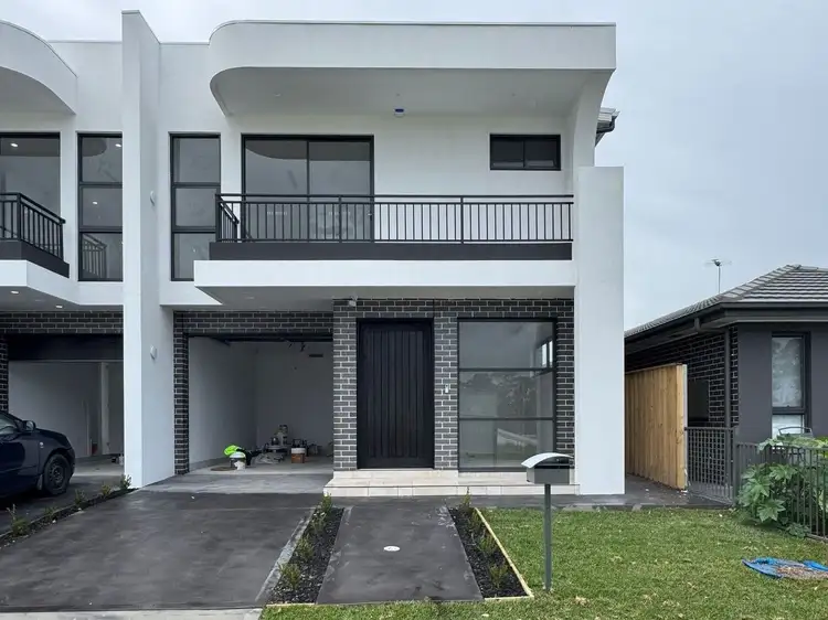 10 Raymond Street, Bonnyrigg NSW 2177